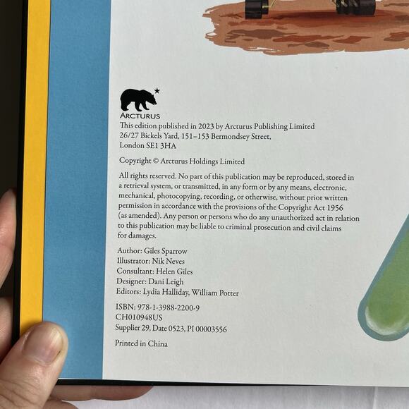 Astronomy for Curious Kids An Illustrated Introduction to the Solar System - Picture 3 of 8